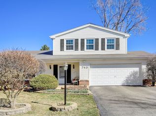 743 Quebec Pl, Westmont, IL 60559