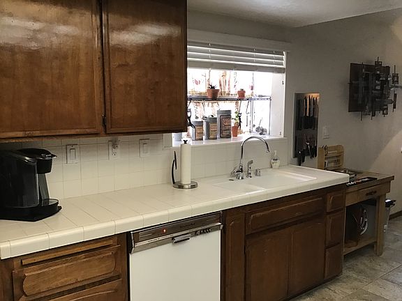 4th image of 26213 Fleet Ln