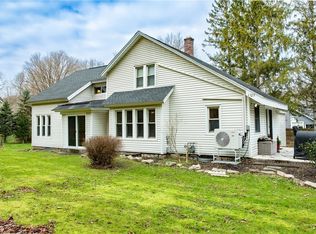 6323 Smokey Hollow Rd, Jamesville, NY 13078