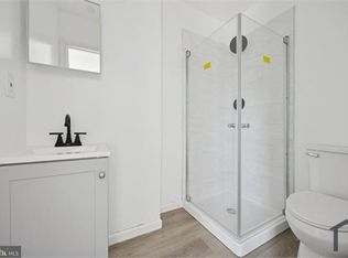 7015 Saybrook Ave, Philadelphia, PA 19142