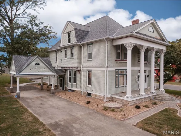 479 N Mill St, Nashville, IL 62263
