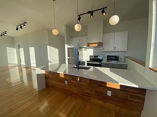 4th image of 503 N Cameron St