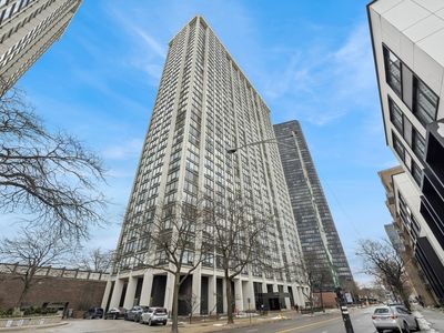 5445 N Sheridan Rd APT 3502, Chicago, IL, 60640