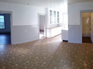 50 Fairlawn Ave #3, Southbridge, MA 01550
