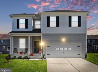 135 Solstice Way, Charles Town, WV 25414