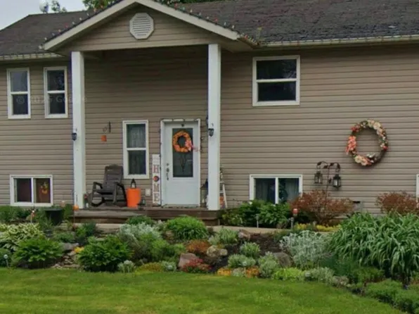 160 Elora St W, Mapleton, ON N0G 2K0