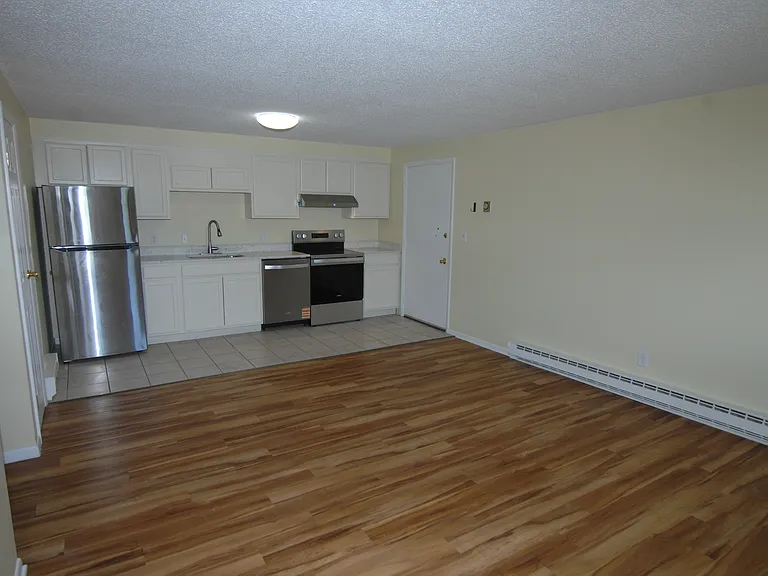 128 Milton Ave #7 — Photo 3
