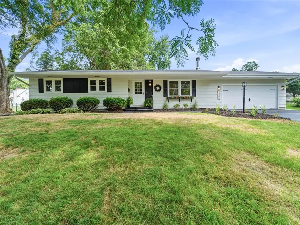 1206 S 16th Ave W, Newton, IA 50208