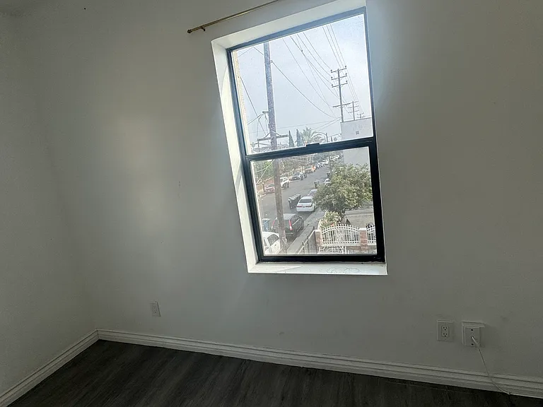 4502 S Broadway #3 — Photo 4