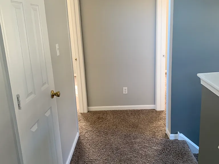 203 Academy Ln — Photo 14