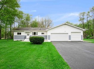 51241 Helmen Ave, South Bend, IN 46637