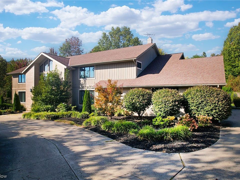 1st image of 2615 Butternut Ln