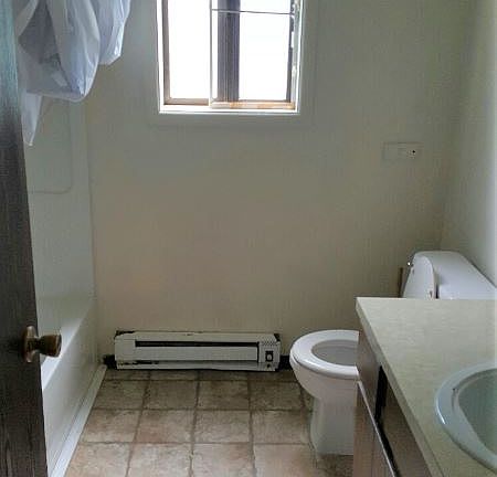 4th image of 2328 W Foothills Dr APT 3