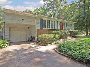 23 Ridgewood Ter, Poughkeepsie, NY 12603