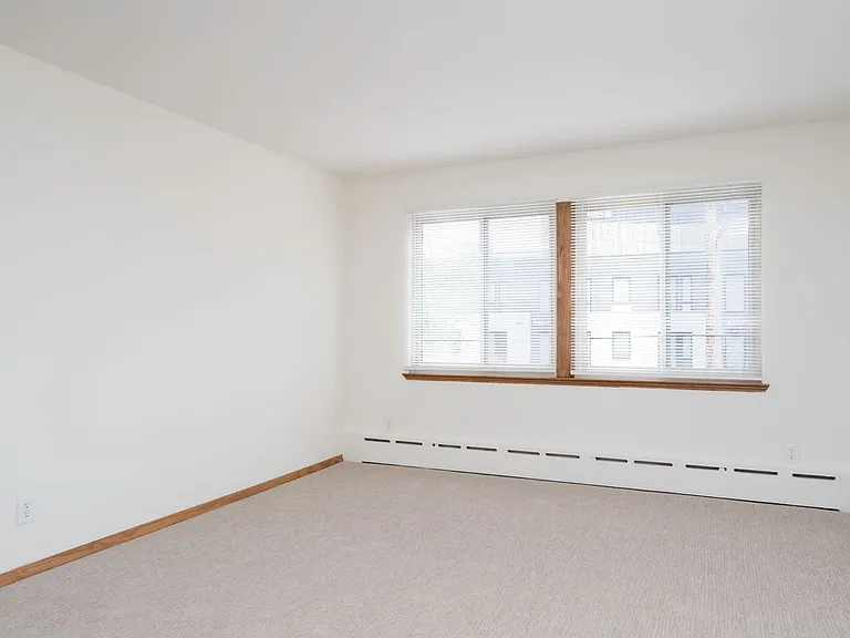 2709 Park Ave S — Photo 21
