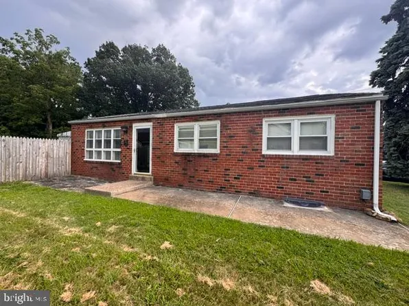 607 Ashland Ave, Folcroft, PA 19032