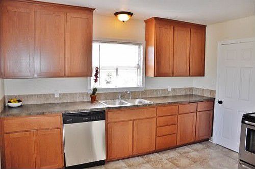 4th image of 234 S 52nd St
