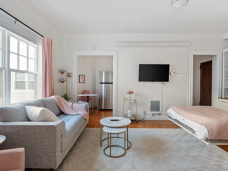 2015 NW Flanders St #408 — Photo 20