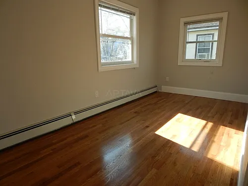 50 Springfield St #3 Photo 1