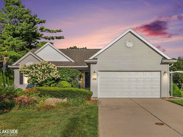 67768 George Dr, Richmond, MI 48062