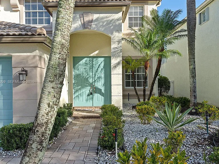 9869 Woodworth Ct — Photo 3
