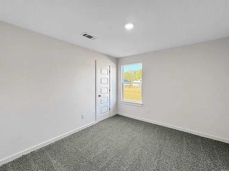 6312 Warwick Dr — Photo 9