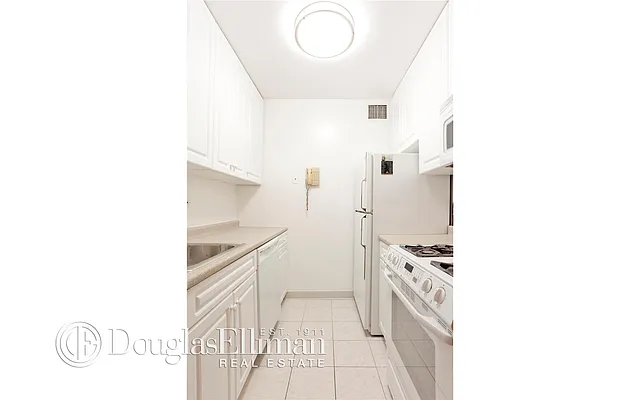 Rented by Douglas Elliman | media 1