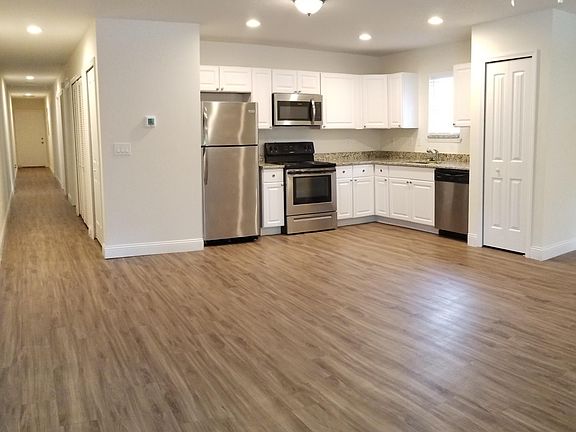 Kitchen/Living Room