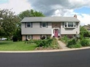 400 Oak St, Richland, PA 17087