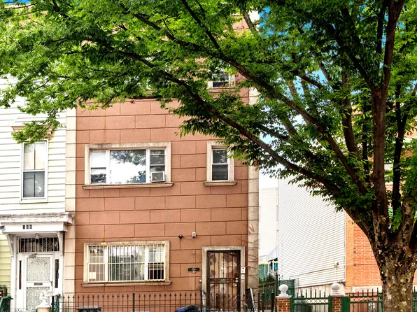 154 Sumpter Street image 1 of 6