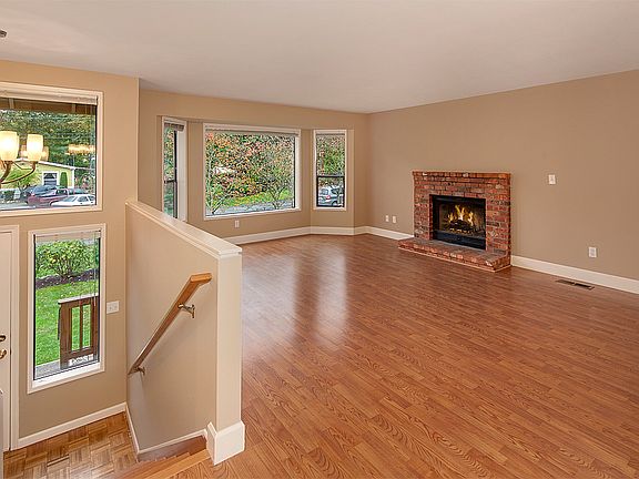 3rd image of 26442 NE 51st St