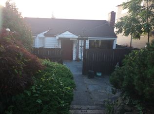 3212 24th Ave W, Seattle, WA 98199