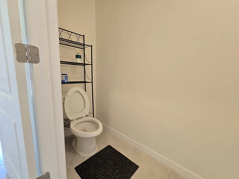 1242 Lido Dr — Photo 8