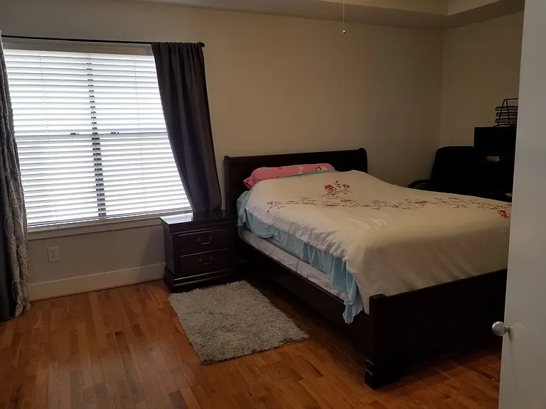 Private master room