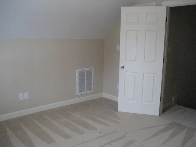 1300 Dexter Ridge Dr — Photo 5
