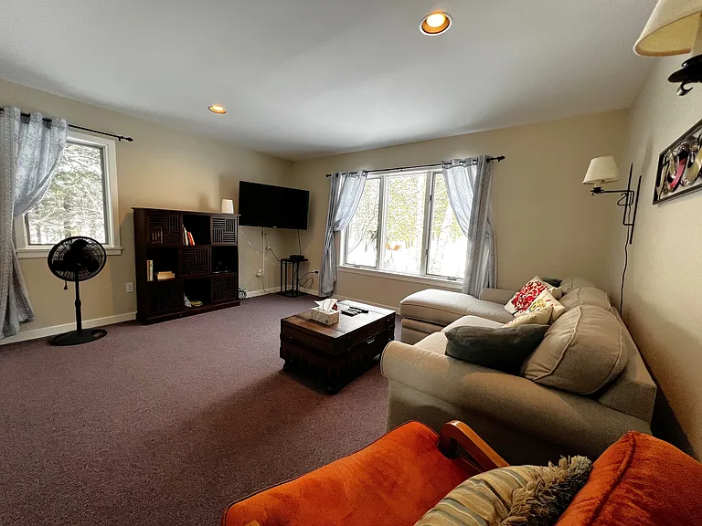 363 Gilcrist Rd — Photo 13