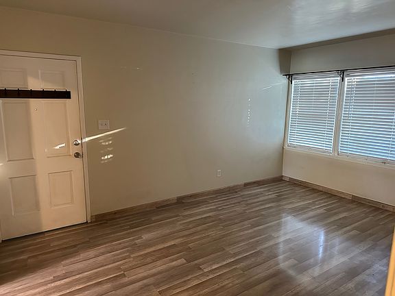 3rd image of 4259 1/2 N Bellflower Blvd #A
