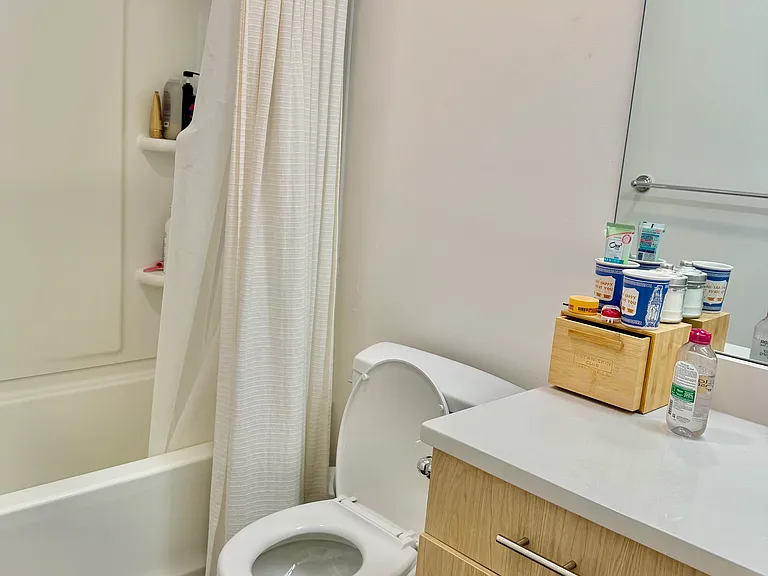 829-833 Beacon St #504 — Photo 7
