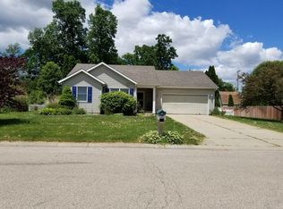 50795 Rose Bud Ln, Granger, IN 46530