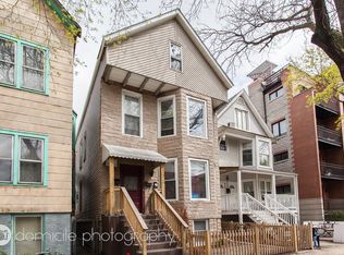 1736 W Roscoe St, Chicago, IL 60657