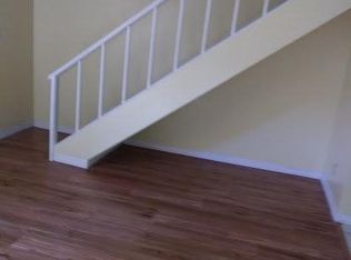 8005 Gardenia Dr, Temple Terrace, FL 33637