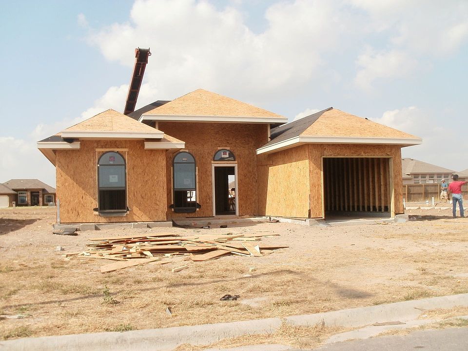 1st image of 7594 Ironwood Ave