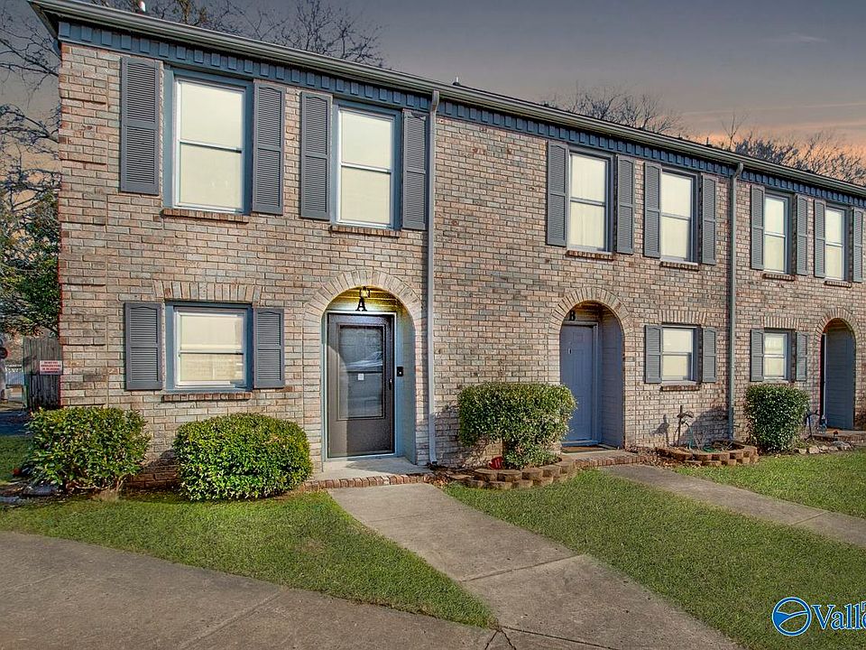 1st image of 230 Marinawoods Dr SE #A