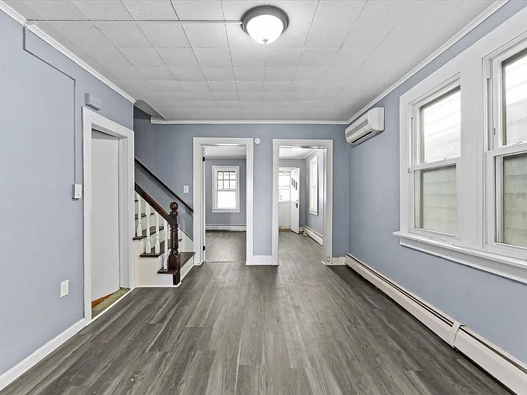 39 Church St — Photo 18