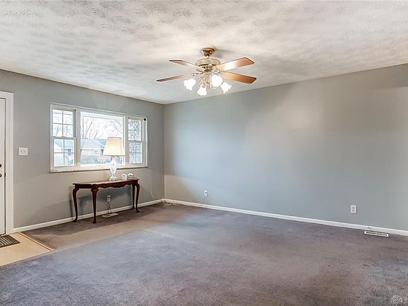 4th image of 6118 Rosecrest Dr