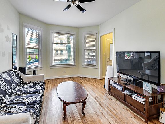 5th image of 3016 N Allen Ave