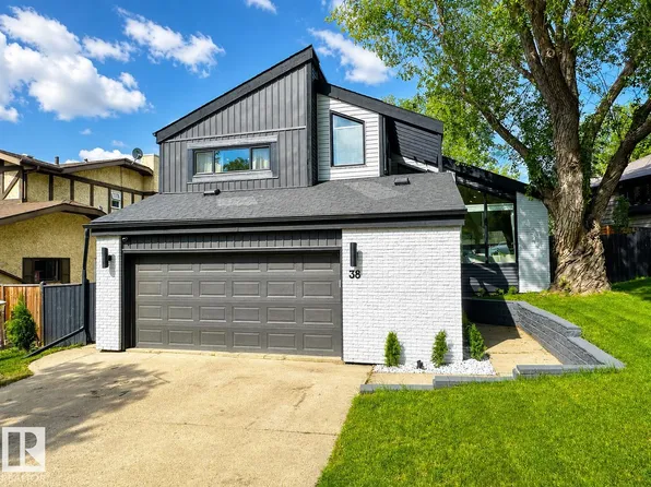 38 Woodcrest Ave, Saint Albert, AB T8N 3H5