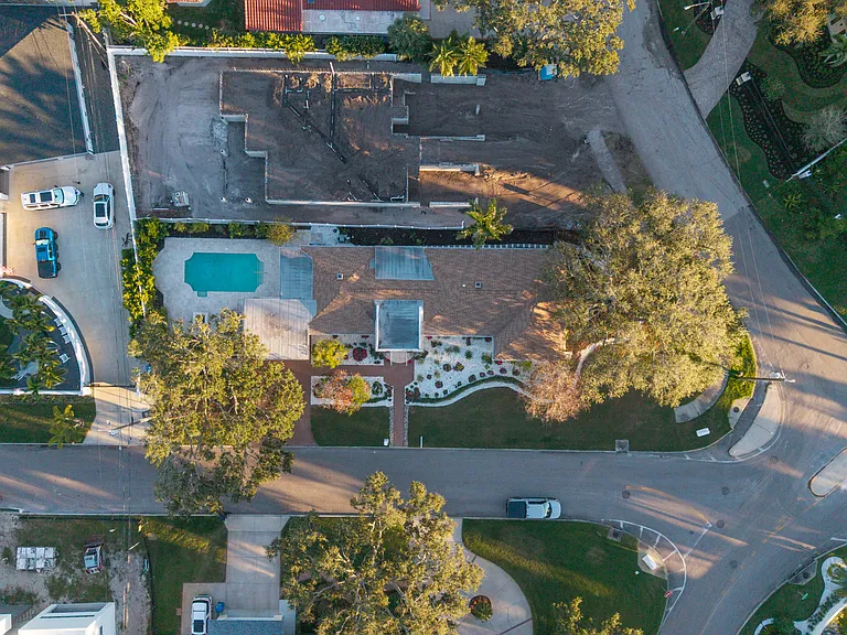 115 Rafael Blvd NE — Photo 57
