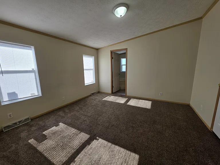 Pineview Estates — Photo 12