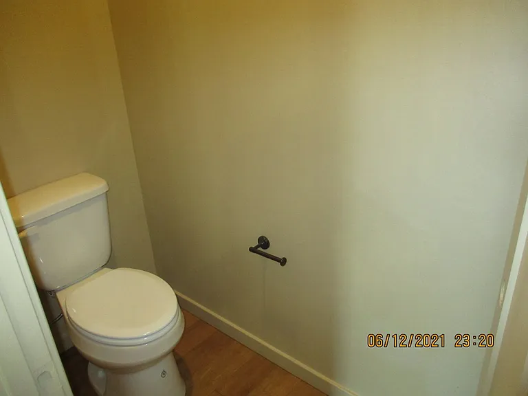 2012 N Lake Breeze Rd — Photo 7